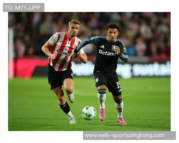 曼联切尔西官方日历竟然出现已离队球员引发热议